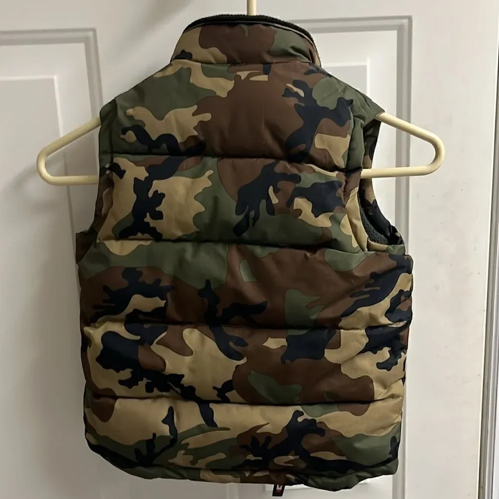 Canada Weather Gear Green Camo Toddler Sleeveless Maintains Warmth Vest- Size 4